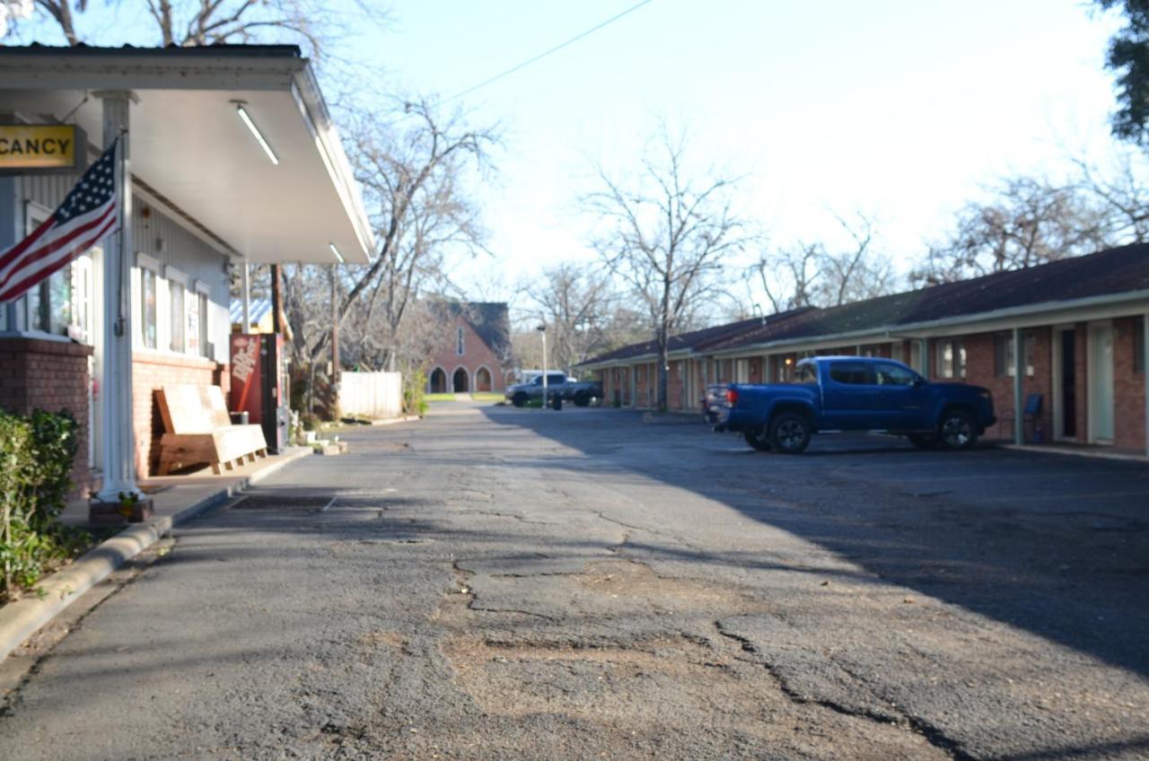 The Oak Motel La Grange Exterior foto